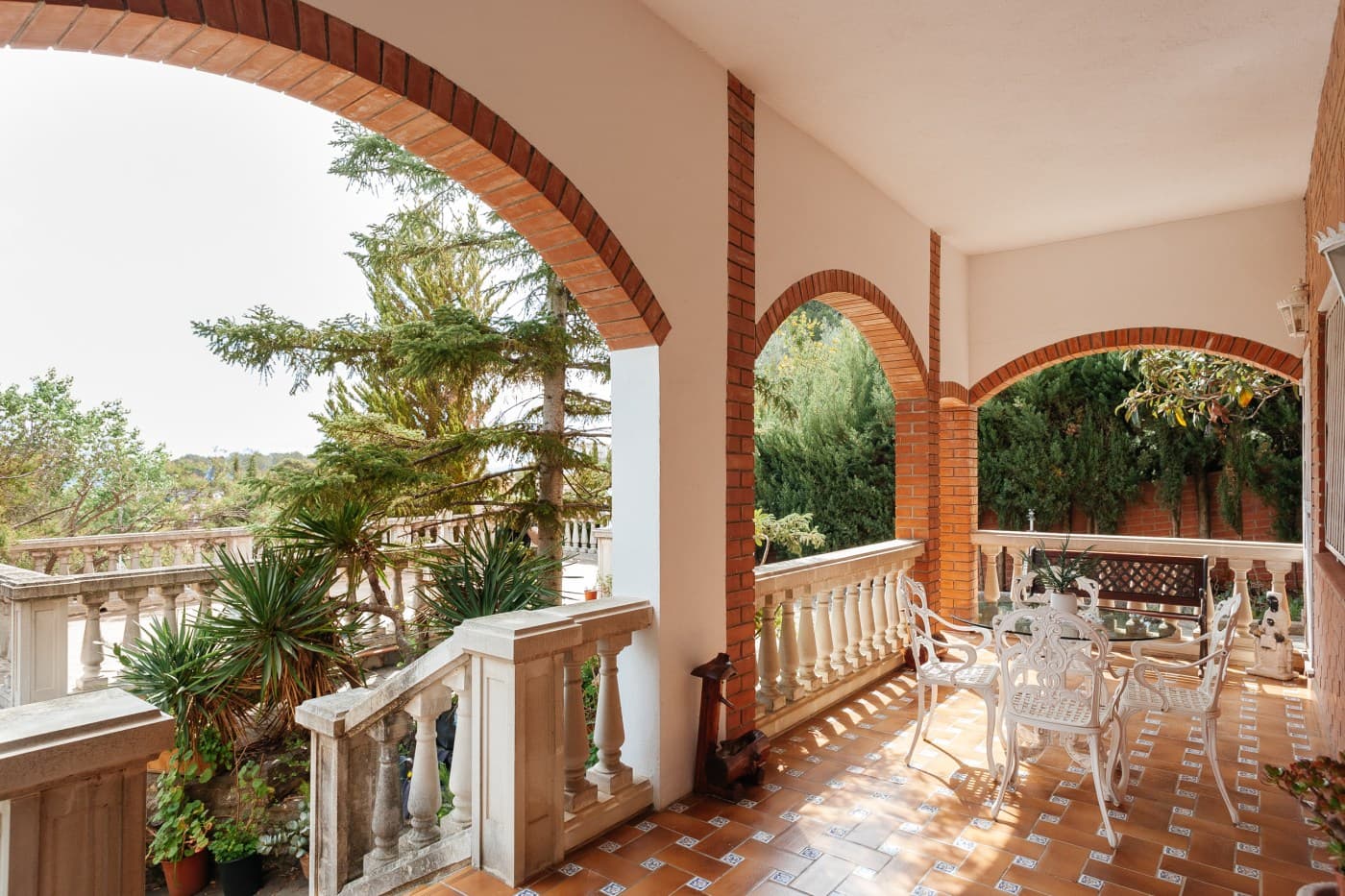 Magnifica casa de 6 Dormitorios con Piscina y vistas — miniatura 3