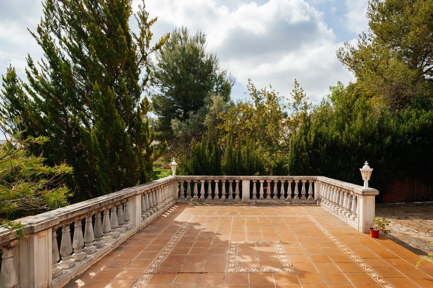 Magnifica casa de 6 Dormitorios con Piscina y vistas — miniatura 5