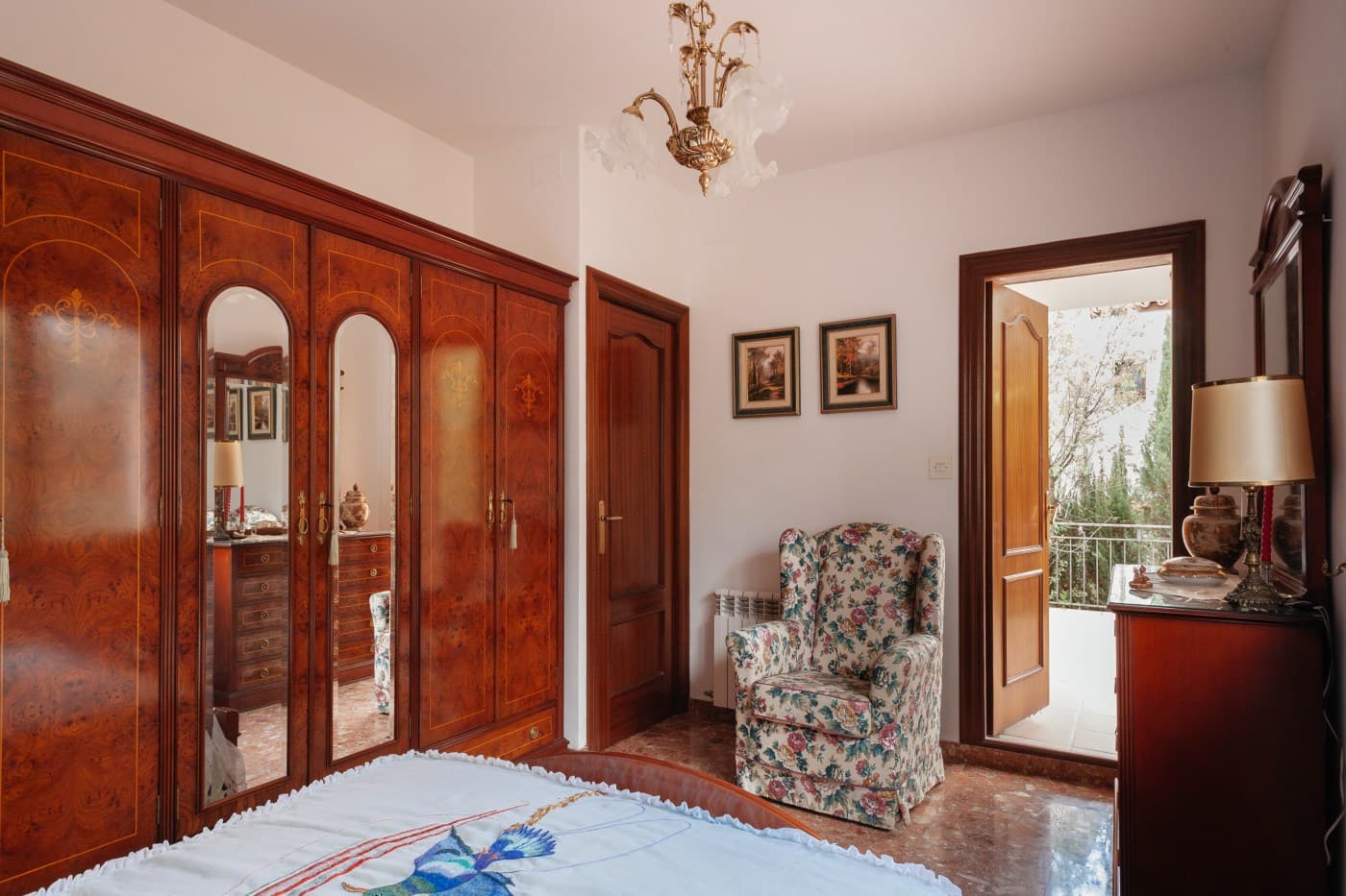 Magnifica casa de 6 Dormitorios con Piscina y vistas — miniatura 24