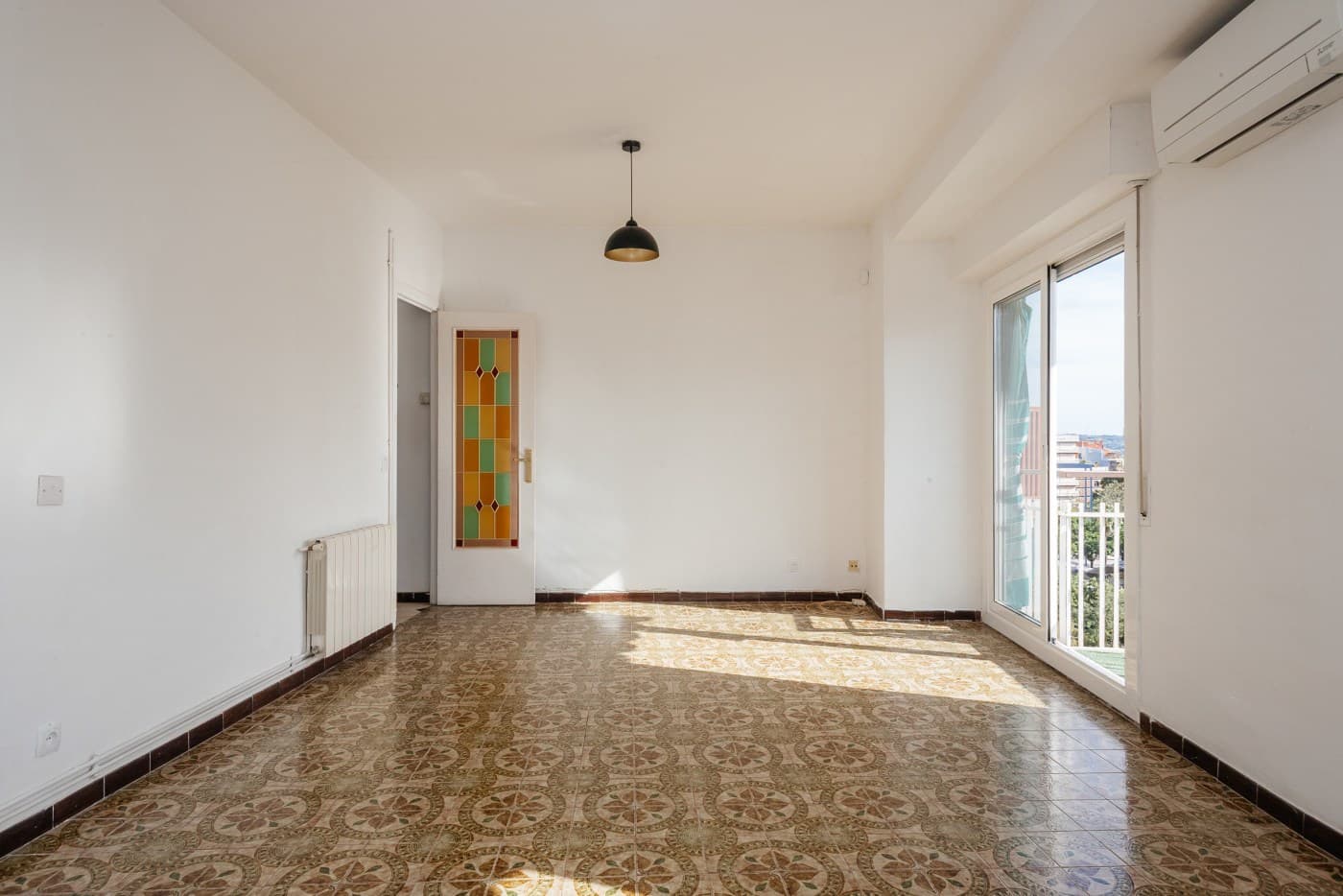 Piso alto y luminoso con vistas despejadas al Tibidabo – Av. Vallcarca — miniatura 5