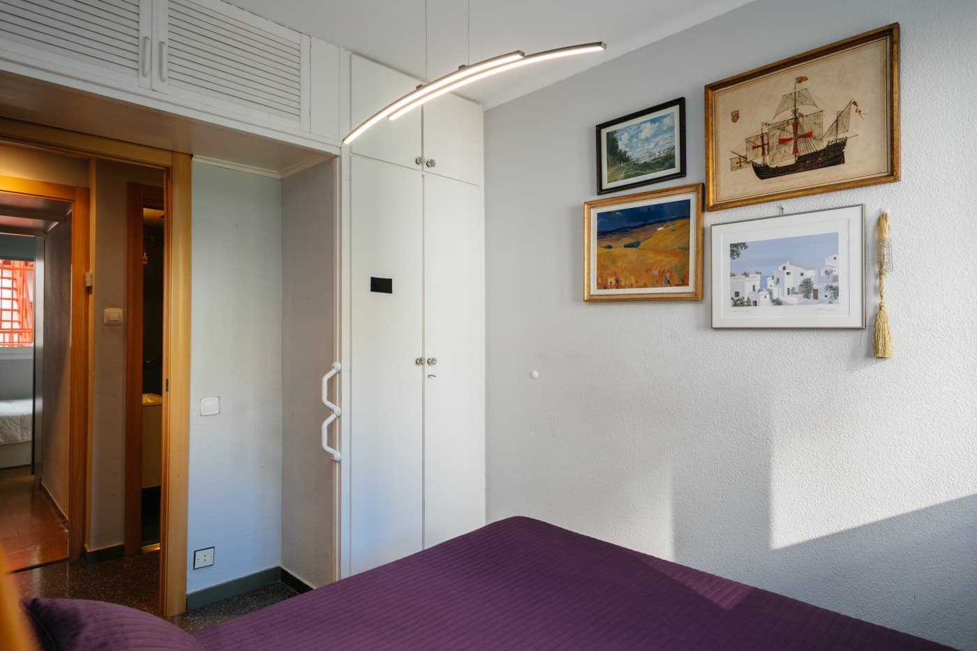 Excelente oportunidad: vivienda de 4 habitaciones con plaza de parking en concesión en una ubicación tranquila y bien comunicada. — miniatura 8