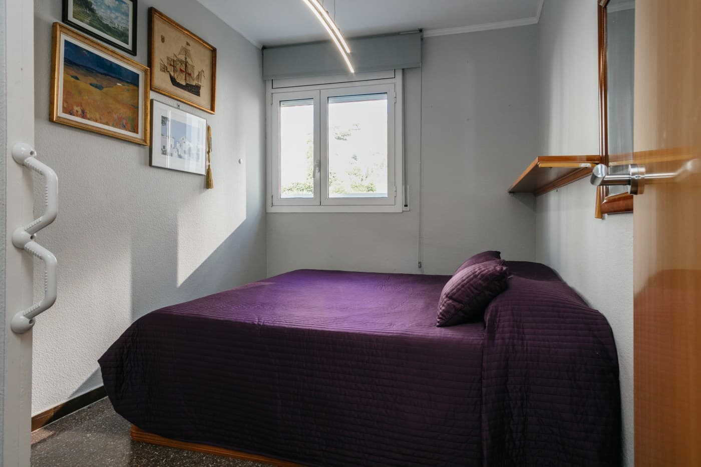 Excelente oportunidad: vivienda de 4 habitaciones con plaza de parking en concesión en una ubicación tranquila y bien comunicada. — miniatura 9