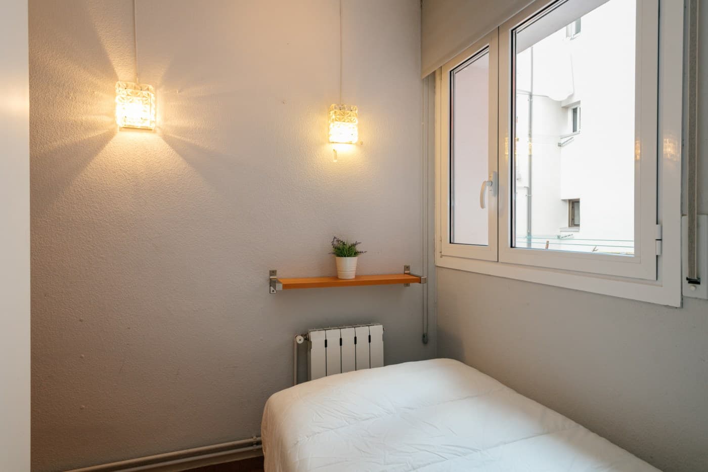 Excelente oportunidad: vivienda de 4 habitaciones con plaza de parking en concesión en una ubicación tranquila y bien comunicada. — miniatura 17