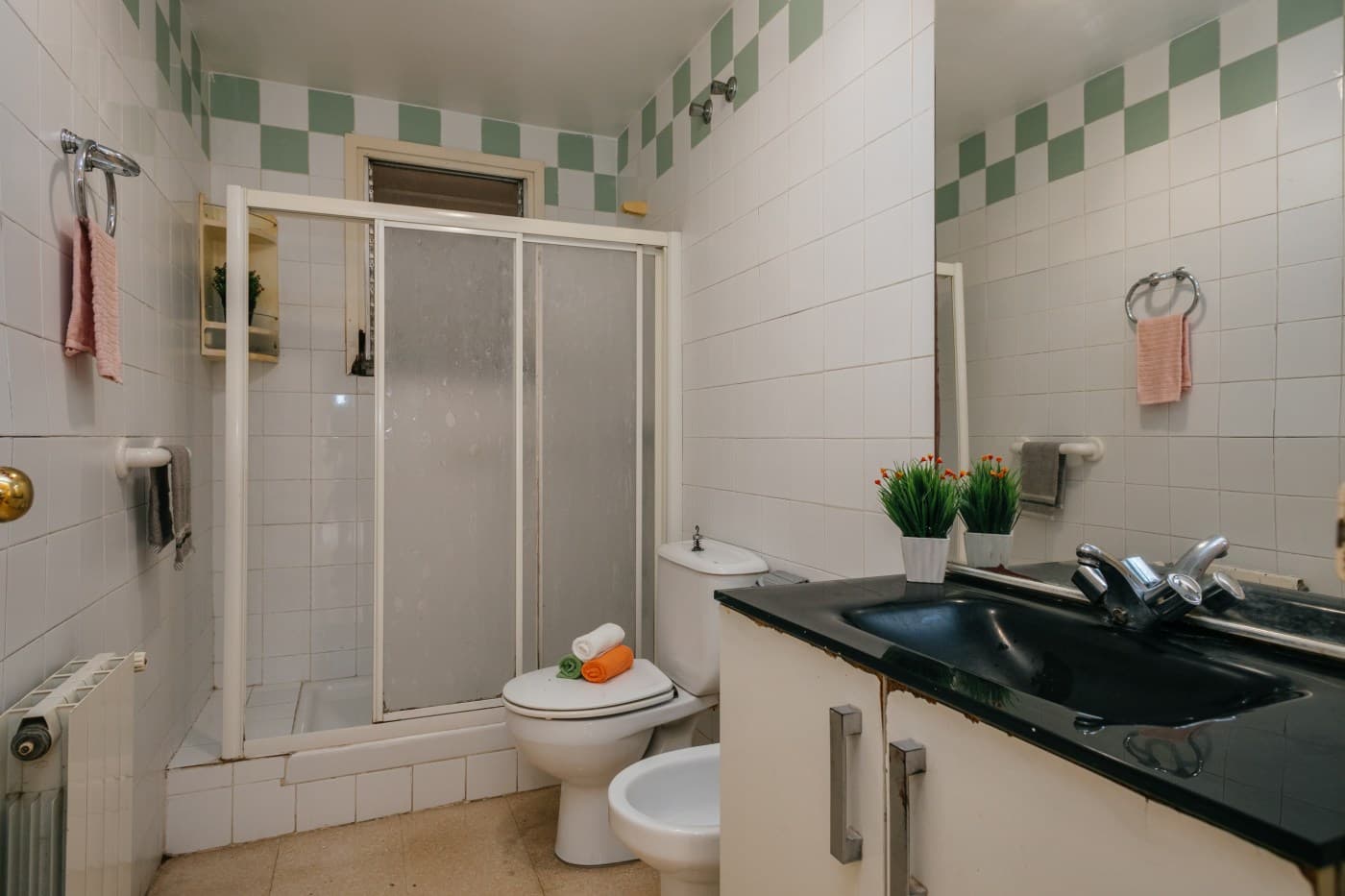 Luminoso piso de 3 habitaciones con balcón en Baró de Viver — miniatura 17
