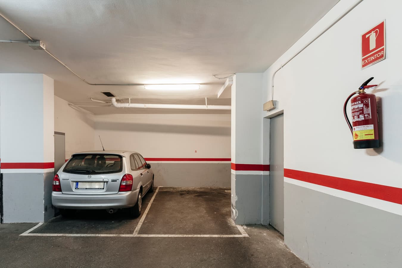 Plaza de parking en venta situado en la calle Parellada,  Sant Andreu de Palomar, Sant Andreu