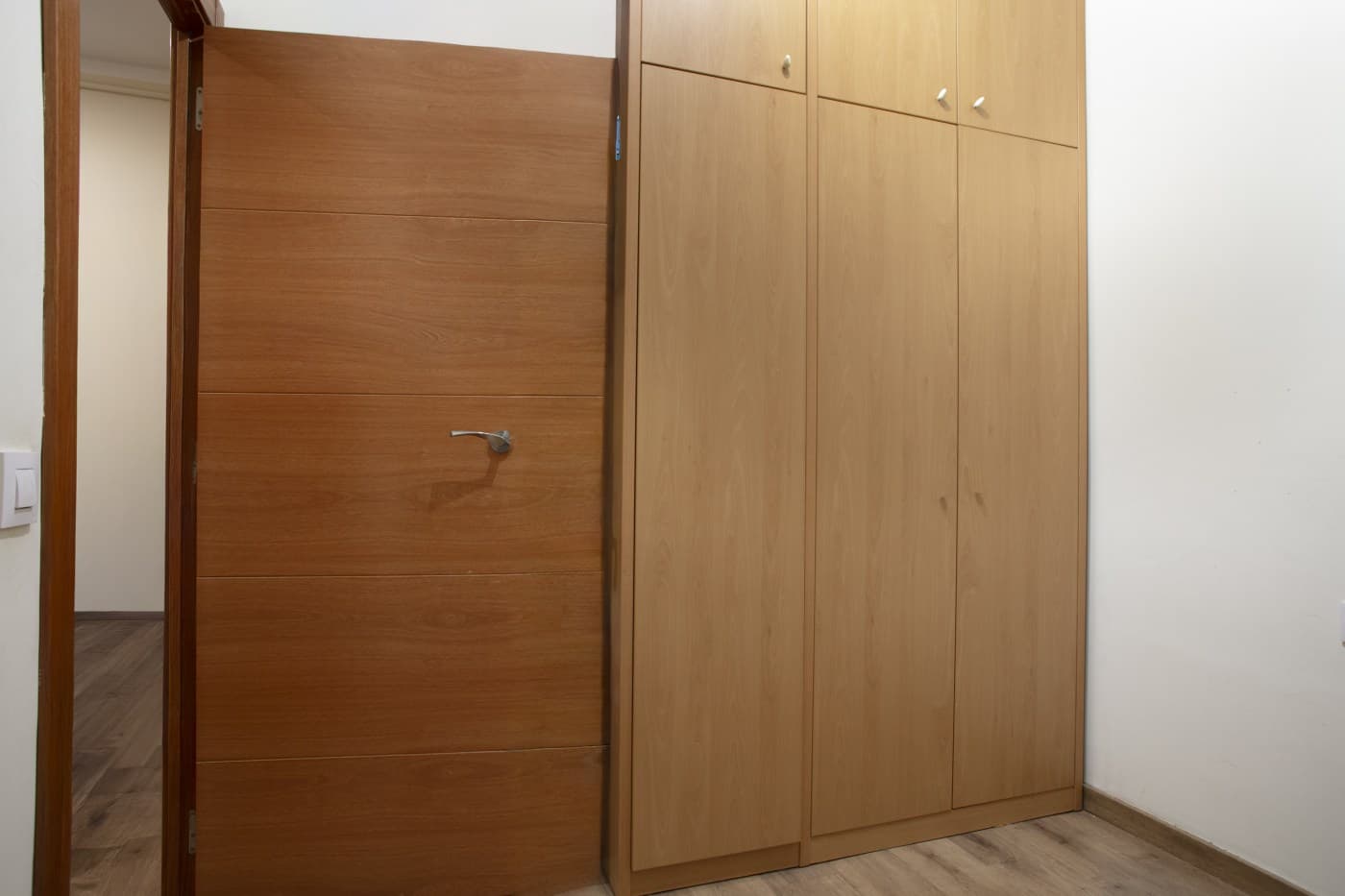 Luminoso y acogedor piso en venta de 4 habitaciones en La Sagrera — miniatura 16