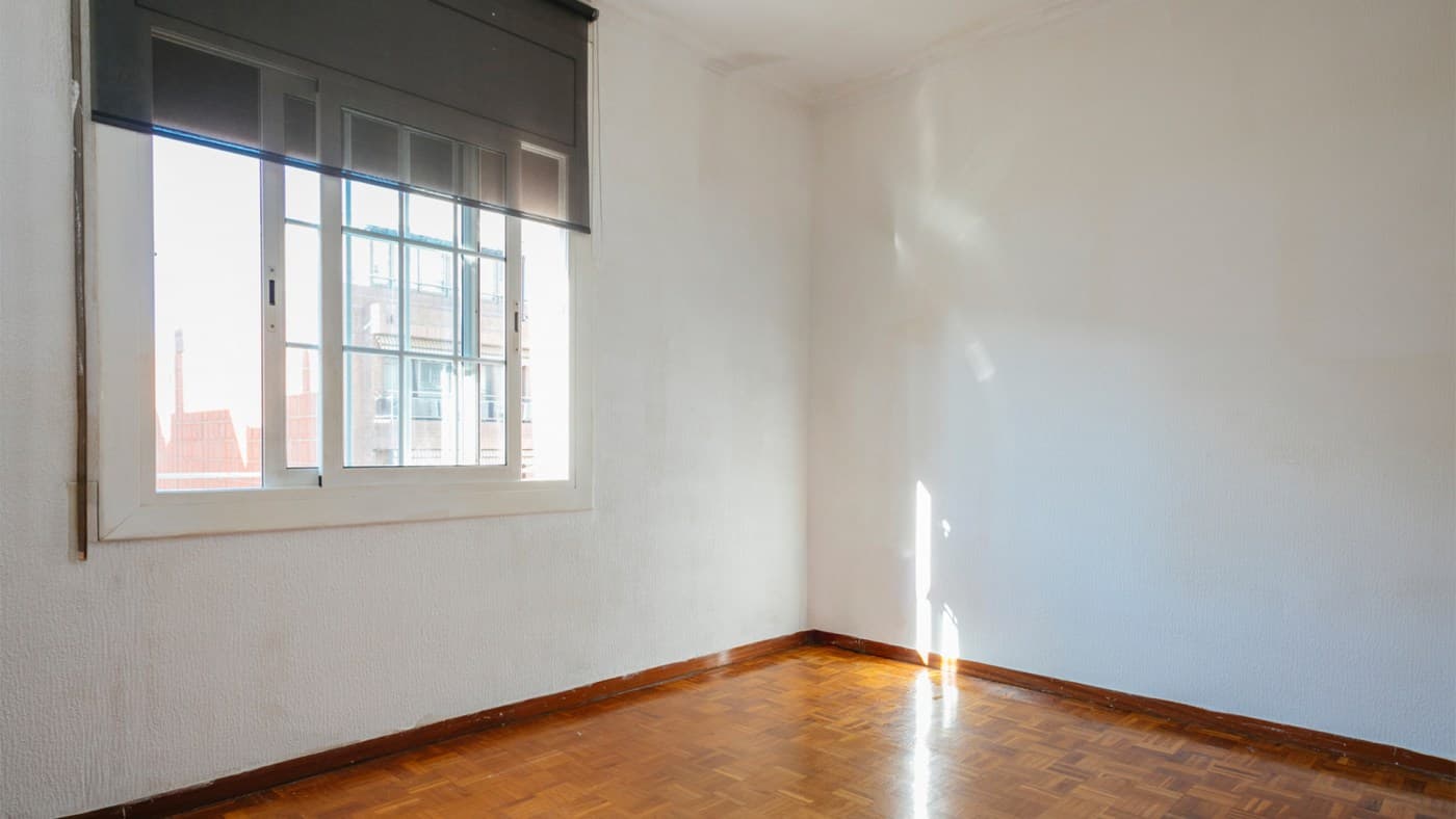 Piso de 81m² con 3 dormitorios y ascensor en calle Velia  — miniatura 12