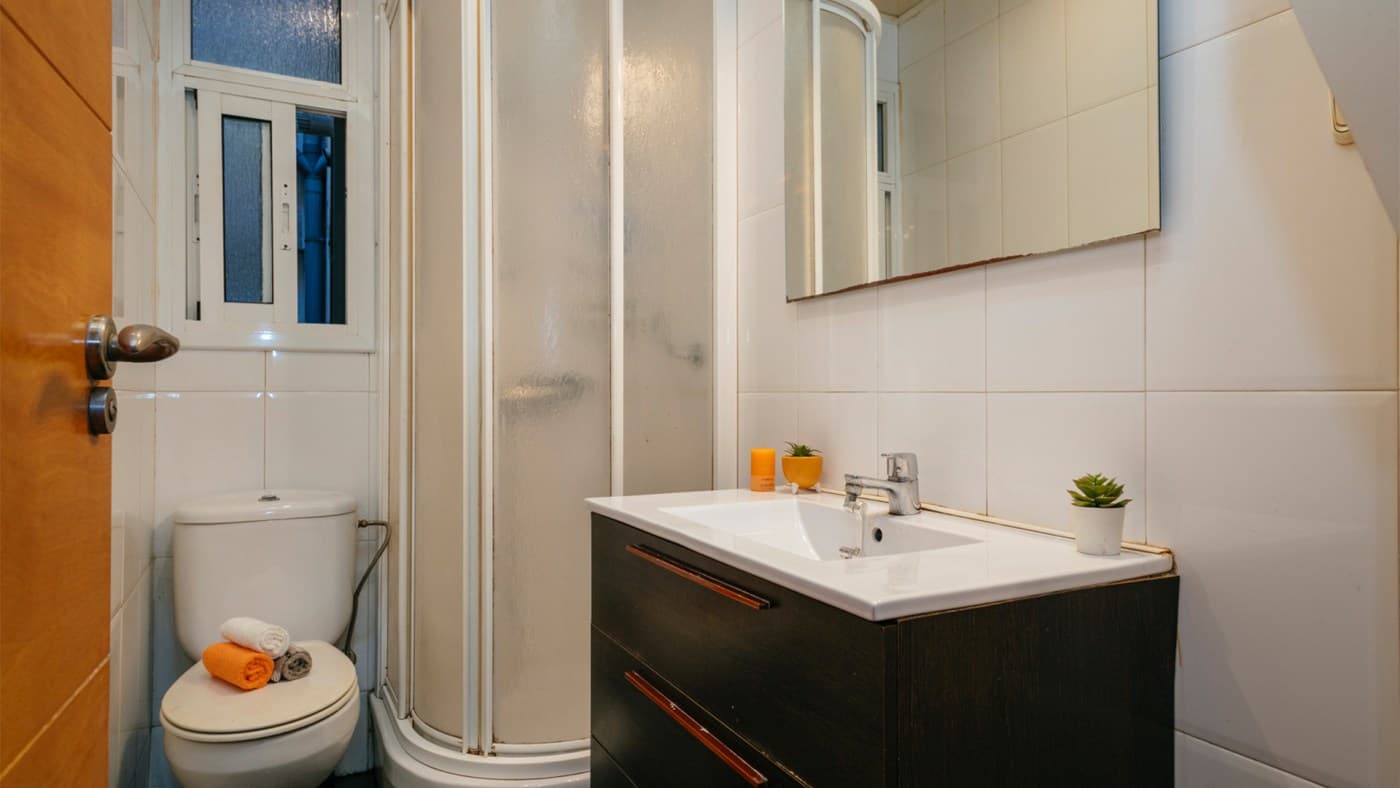 Piso de 81m² con 3 dormitorios y ascensor en calle Velia  — miniatura 22