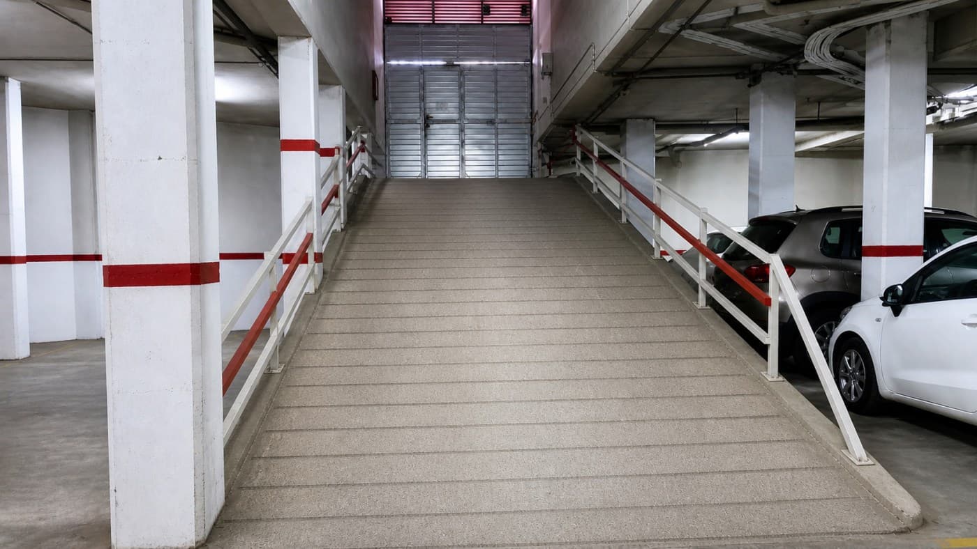 Piso de 81m² con 3 dormitorios y ascensor en calle Velia  — miniatura 26