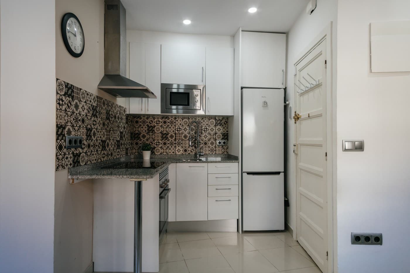 Piso en venta en Trinitat Vella, ideal para inversores — miniatura 8