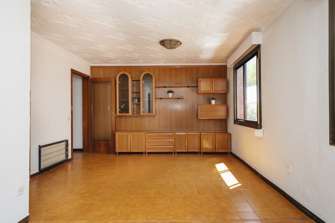 Luminosa vivienda exterior con ascensor en Trinitat Nova — foto 4 de 15