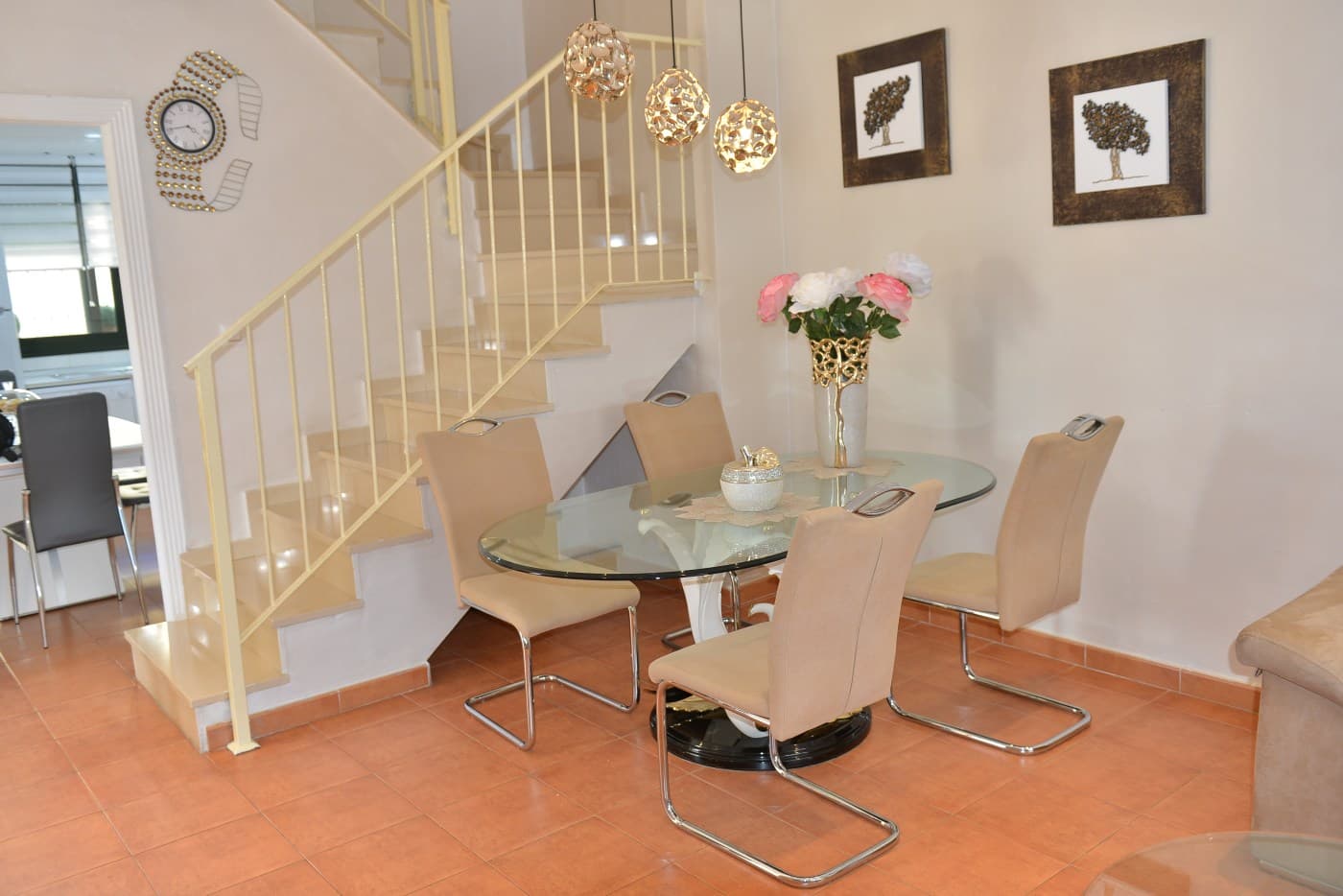 Chalet en venta de 4 habitaciones para entrar a vivir en Los Rosales, Sevilla — foto 4 de 32