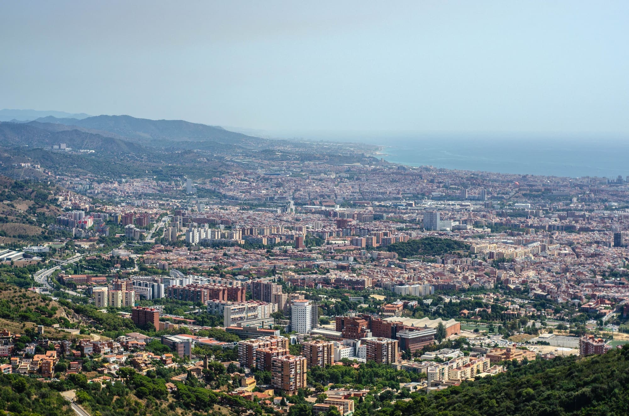 Vista de Barcelona desde las laderas de Collserola